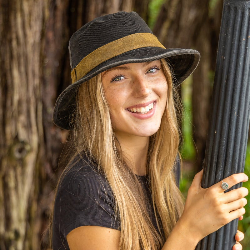 CANCER COUNCIL SUN-SAFE HATS - RM875 (UNISEX) CHARCOAL S/M 57CMS