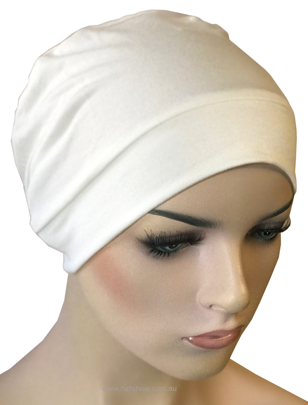 CHEMO HATS AT HAT SHOW