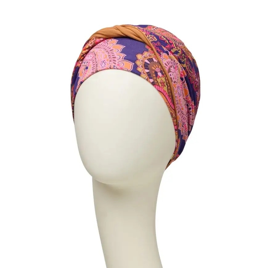 CHRISTINE TURBANS AT HAT SHOW.